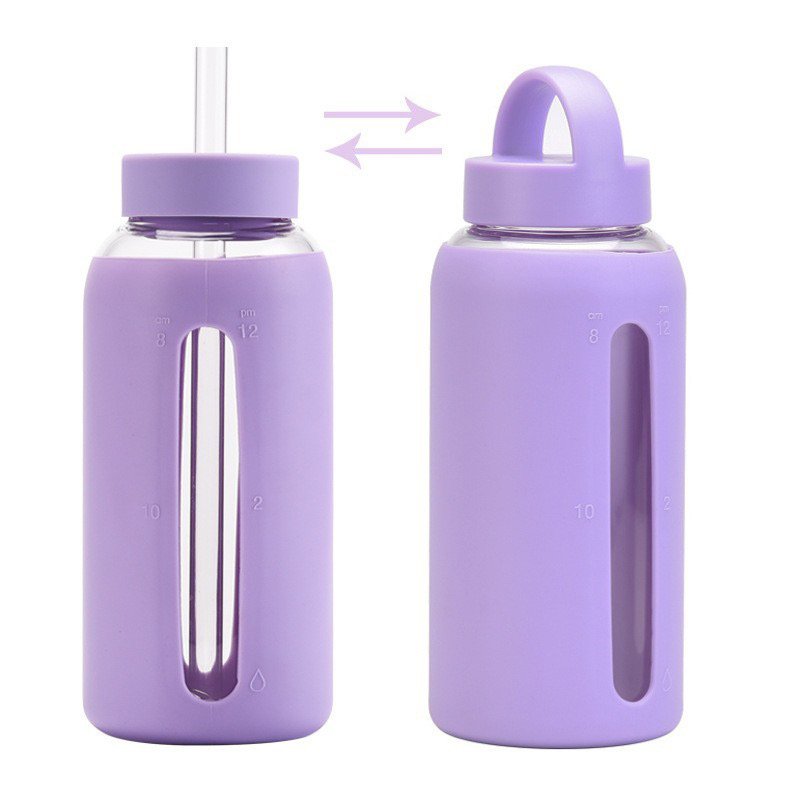 New Style 800ml borosilicate glass bottle silicone wrapped glass bottles with straw for juice milk