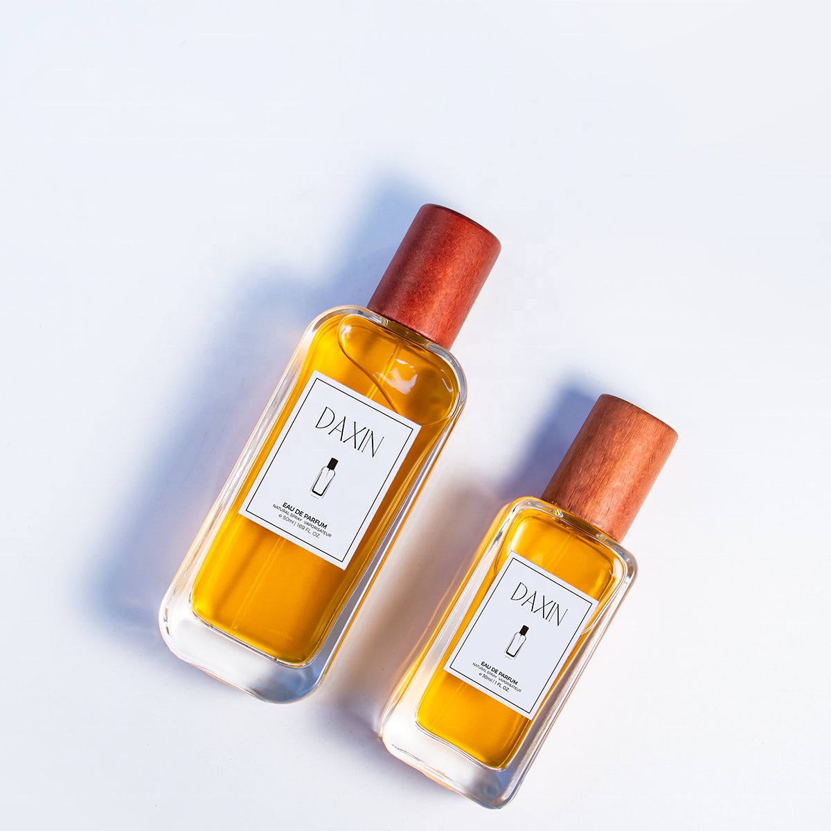 Factory Price Wood Cap Luxury 50ml Clear Rectangle Glass Perfume Bottle Unique 30ml 50ml Perfume Bottle Fragrance Bottle