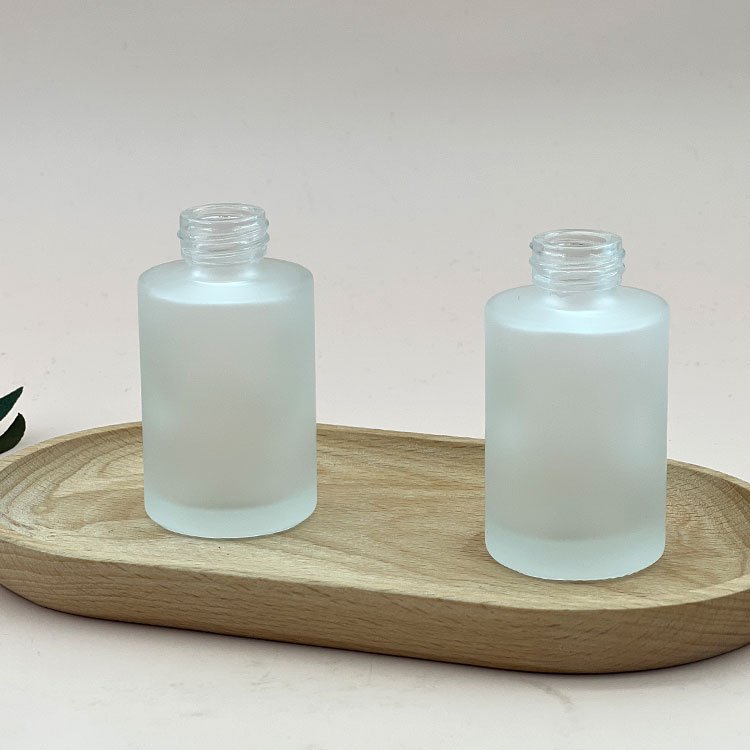 custom made 30 ml glass bottle luxuriant frosted painting flat shoulder cosmetic packaging glass dropper essential oil bottle