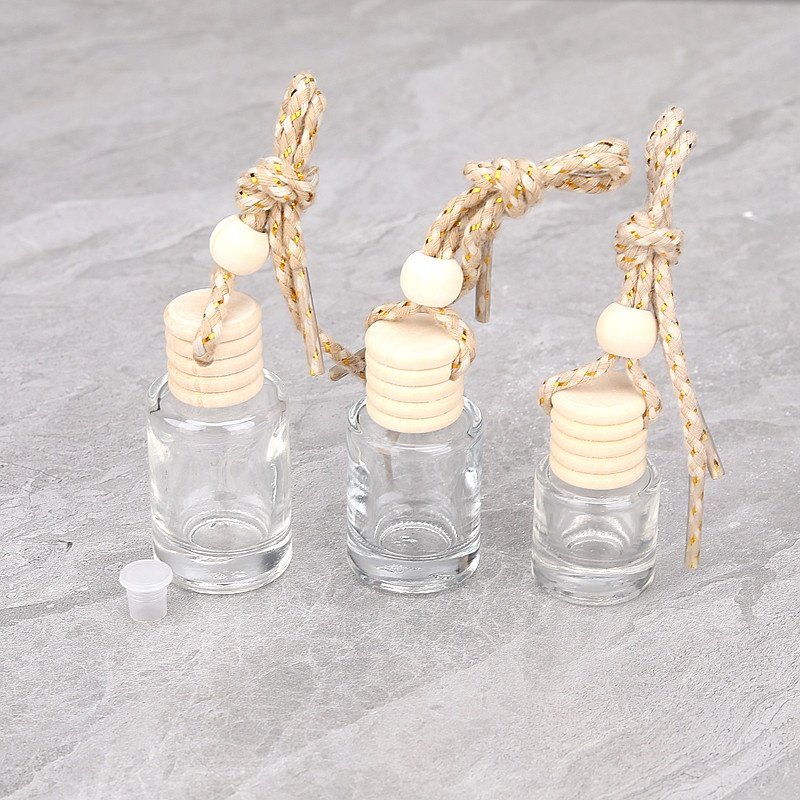 Customizable Empty Cylindrical 5ml 8ml 10ml Clear Glass Bottle Car Air Freshener Perfume Bottle Hanging Pendant Car Diffuser