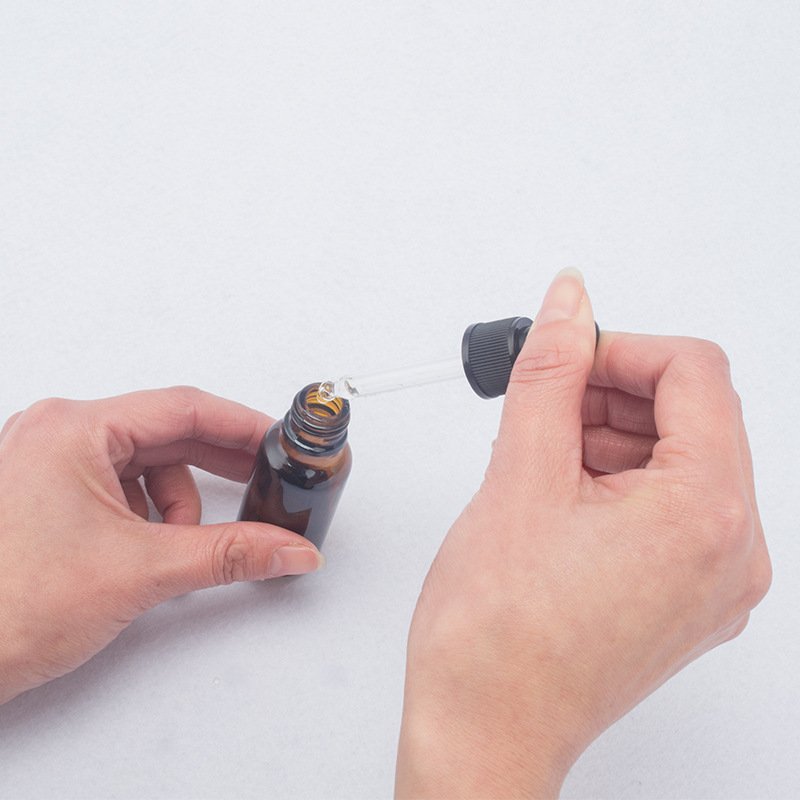 5ml10ml 20ml 30ml50ml100ml essential oil bottle Amber glass bottle with black rubber dropper