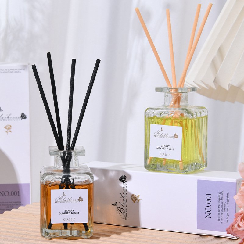 Custom Private Label Luxury Fragrance Aroma Oil Glass Bottles Flower Sticks Reed Diffuser Sets