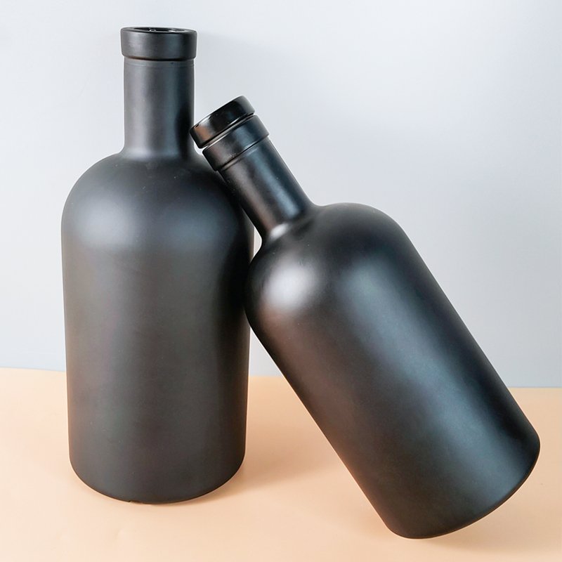 Matte Black Glass Gin Bottle 500ml 750ml Frosted Black Spirit Liquor Vodka Glass Wine Bottle 750ml glass olive oil bottle