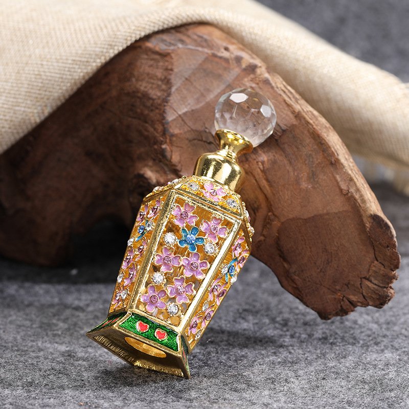 12ML Metal Perfume Bottle Empty Refillable Glass Metal Perfume Ornament Bottles