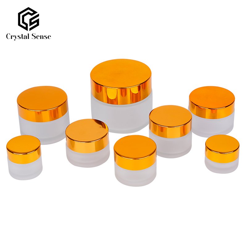 Empty Cosmetic Bottle Packaging 30ml 50ml 100ml Matte Glass Skincare Cream Jar with Gold Lid