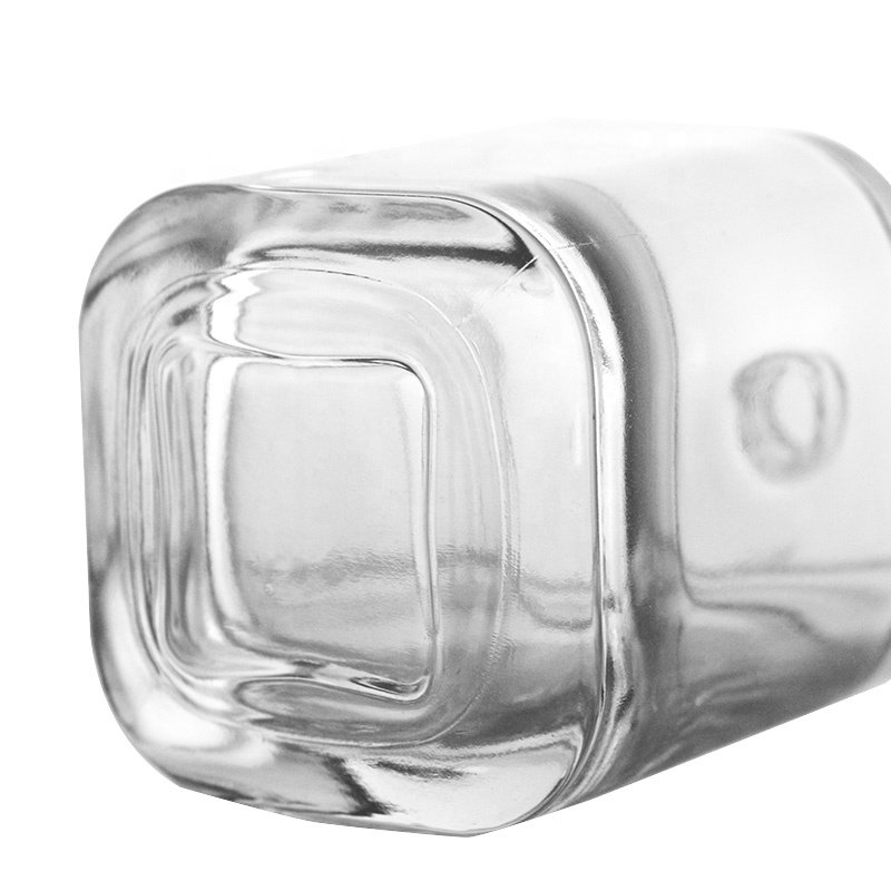 Customized Color & Logo 30ml 50ml 100ml Empty Refillable Crystal Luxury Cosmetics Bottle Fragrance Perfume Glass Bottle