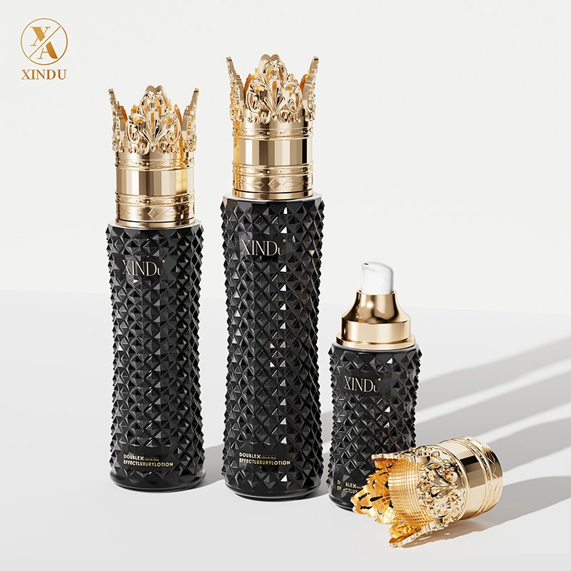 Wholesale Custom Logo Skincare Cosmetics Glass Bottles Containers Glass Jar With Lid Glass Bottles Face Cream Jars Set