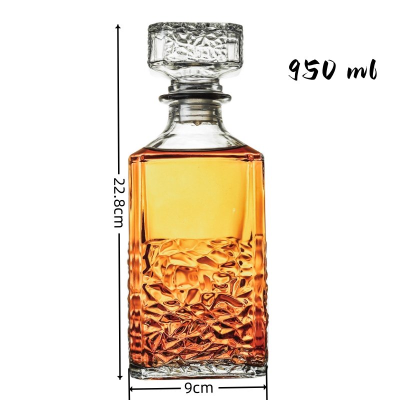 Wholesale Luxury Crystal Glass Decanter Lead Free 950ml Hot Sale Glass Clear Personalized Whiskey Decanter