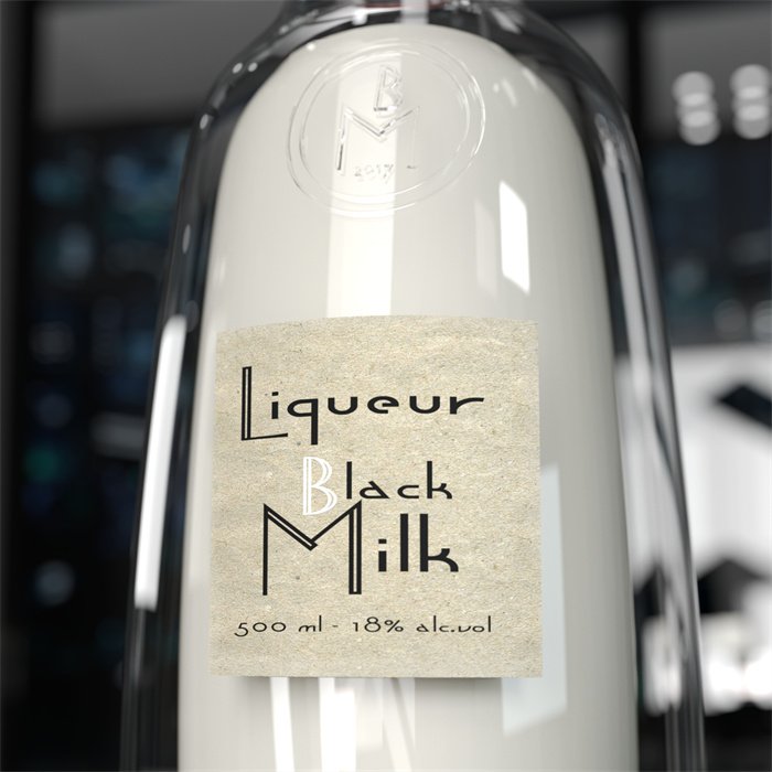 Recyclable 500ml flip top transparent beverage beer wine water bottle with airtight stopper lid custom milk liquor Glass Bottles