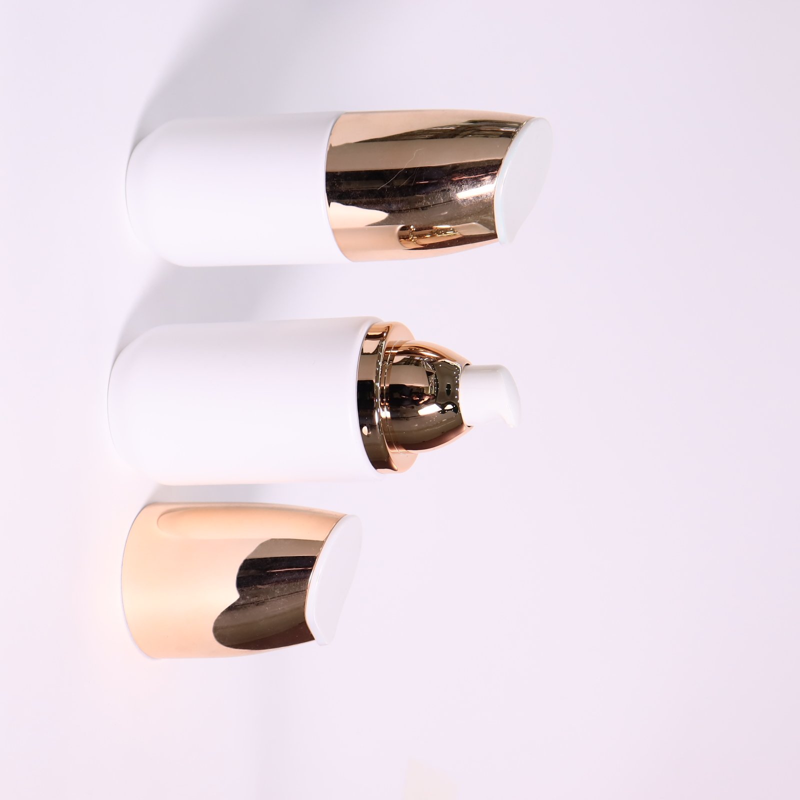Luxury Rose Golden Glass Bottle 40ml 100ml Capacity Empty Filling Cream Parfum Perfume Atomizer Sprayer; Free Sample Available