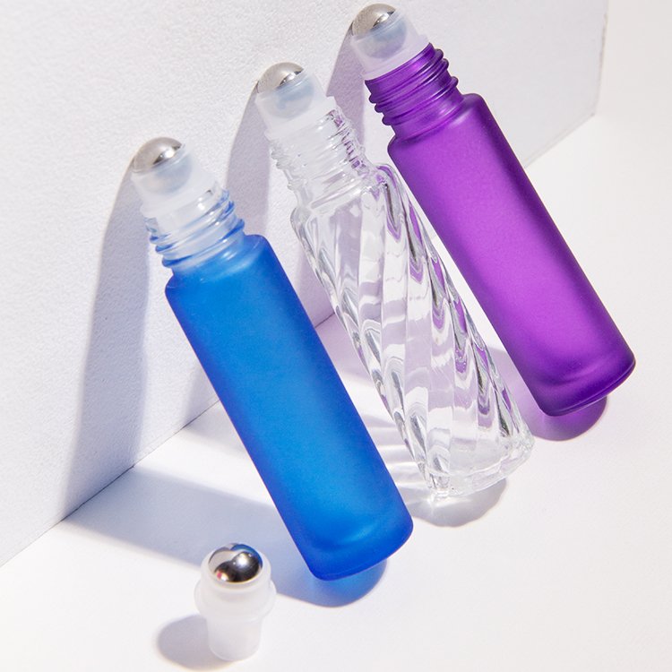 Frosted Matte Black 4ml 6ml 8ml 10ml Perfume Essential Oil Glass Roll On Bottle With Aluminum Cap