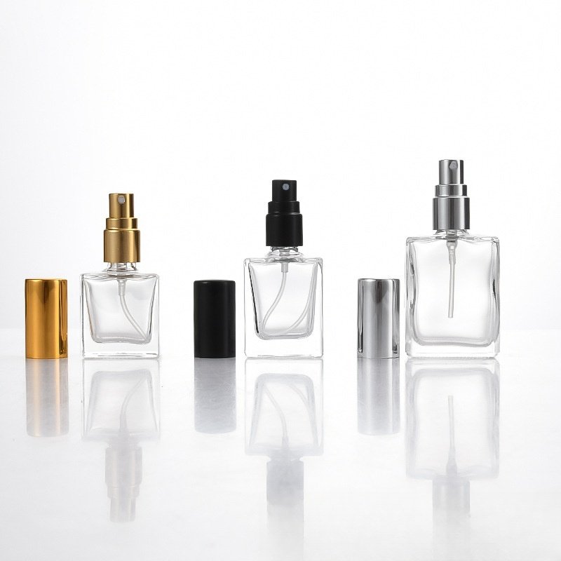 Top Seller DIY Empty 20 ml 30 ml 50 ml Glass Perfume Bottle Packaging Round Transparent Perfume Bottle 15ml