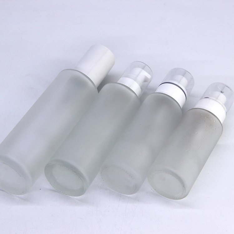 Supply wholesale empty frosted glass lotion bottle for skin care 30ml 100ml cosmetic pump glass spray bottle manufacturers