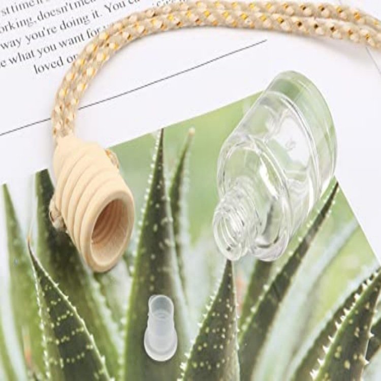 Promotion perfume in car essential oil hanging air freshener glass bottle