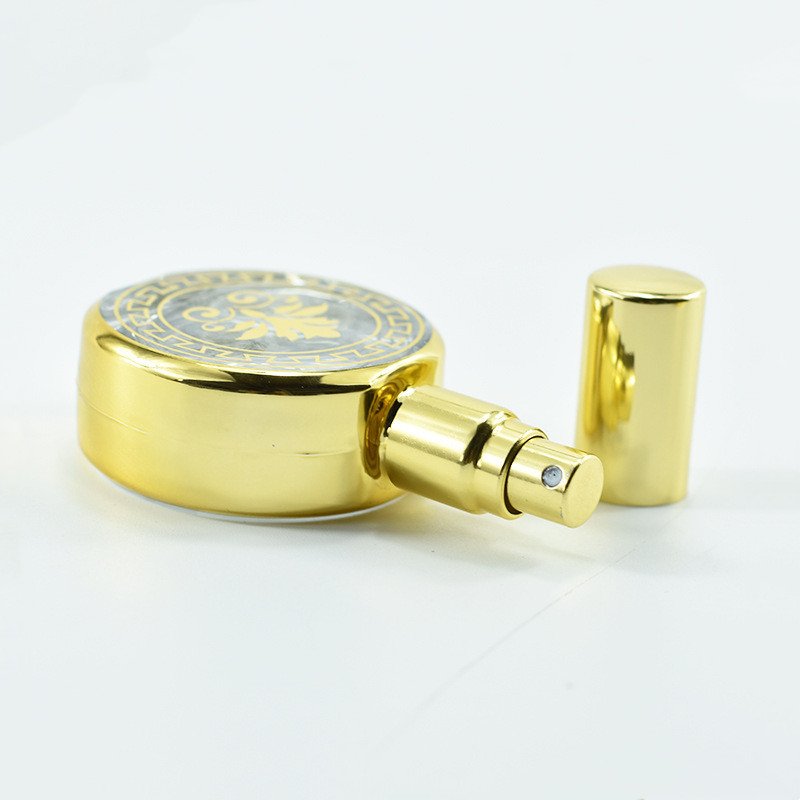 20ml Gold Electroplating Carved Process Liquid Dispenser Bottle New Middle East Perfume Spray Bottle Factory Glass Bottles