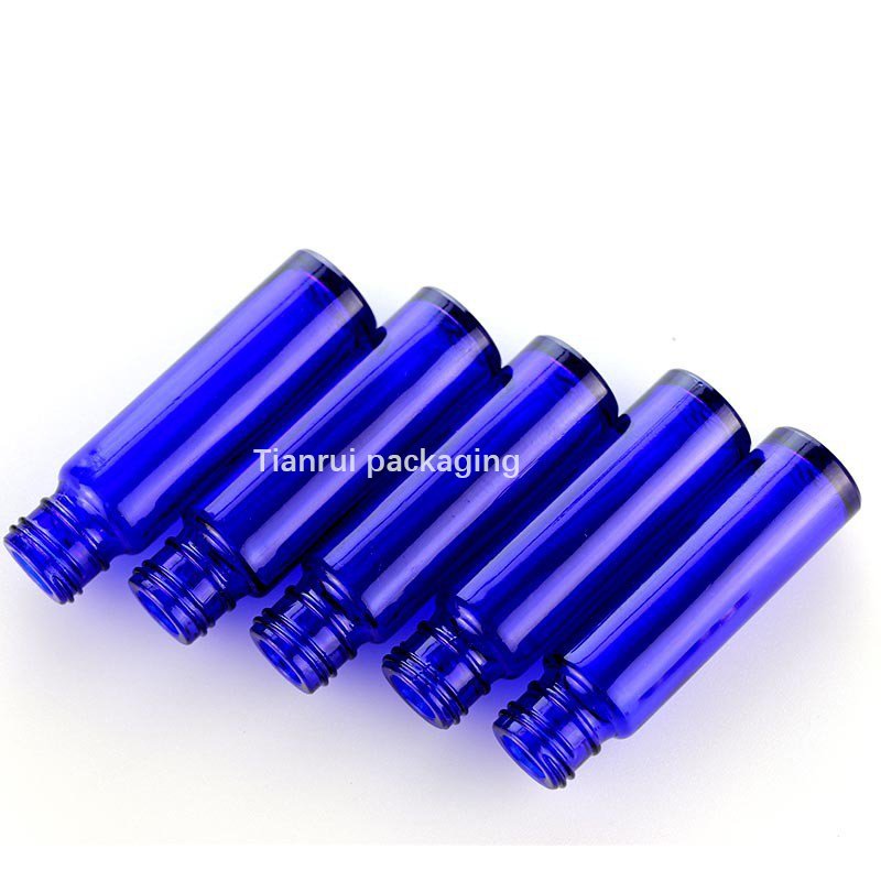 Luxury 10ml Blue Roll On Perfume Bottles Wholesale Metal Roller Bottle 10 ml Liquid Roll On Glass Bottle with Sliver Cap
