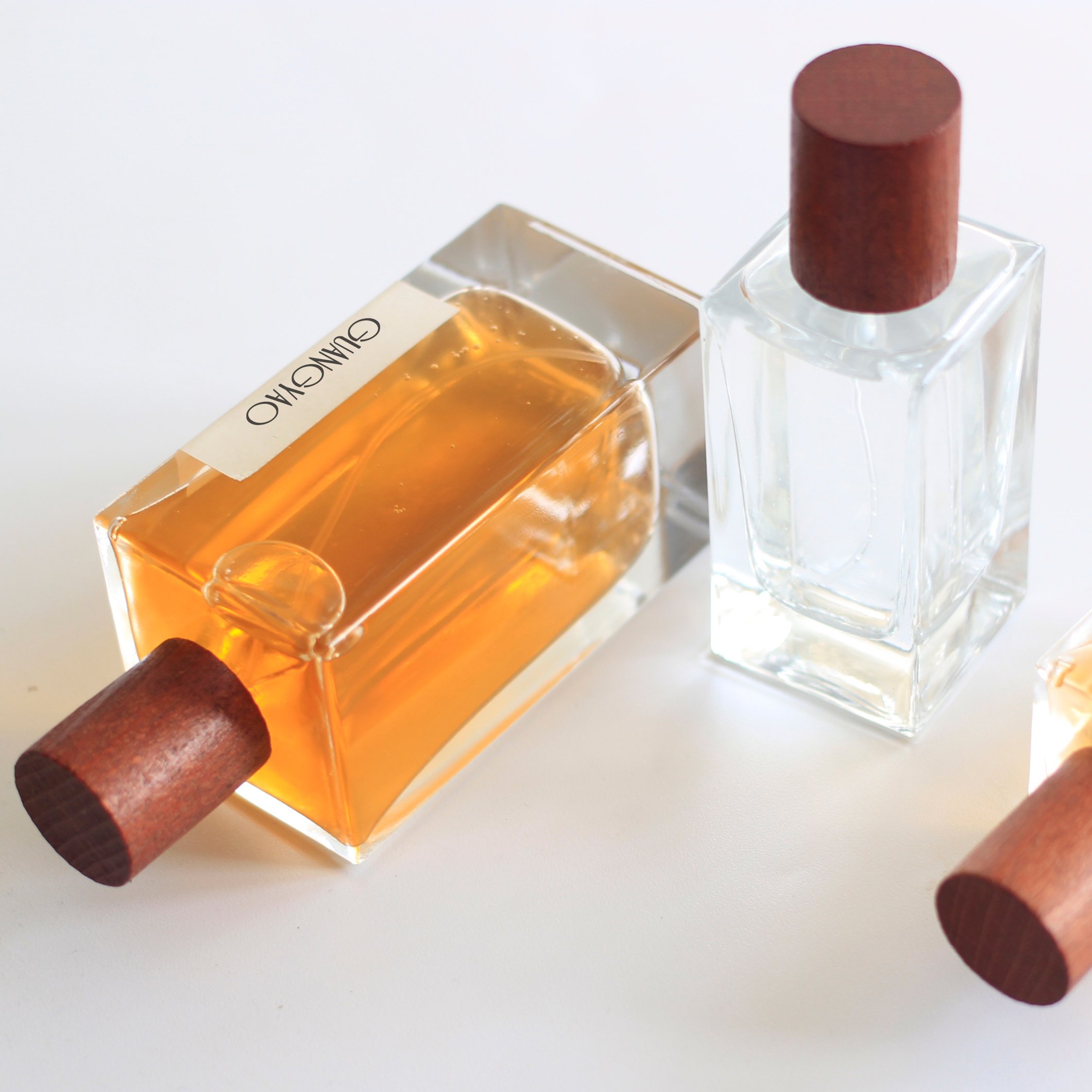 wholesale 30ml 50ml 100ml empty fancy clear parfum bottle luxury refill spray perfume glass perfume bottle