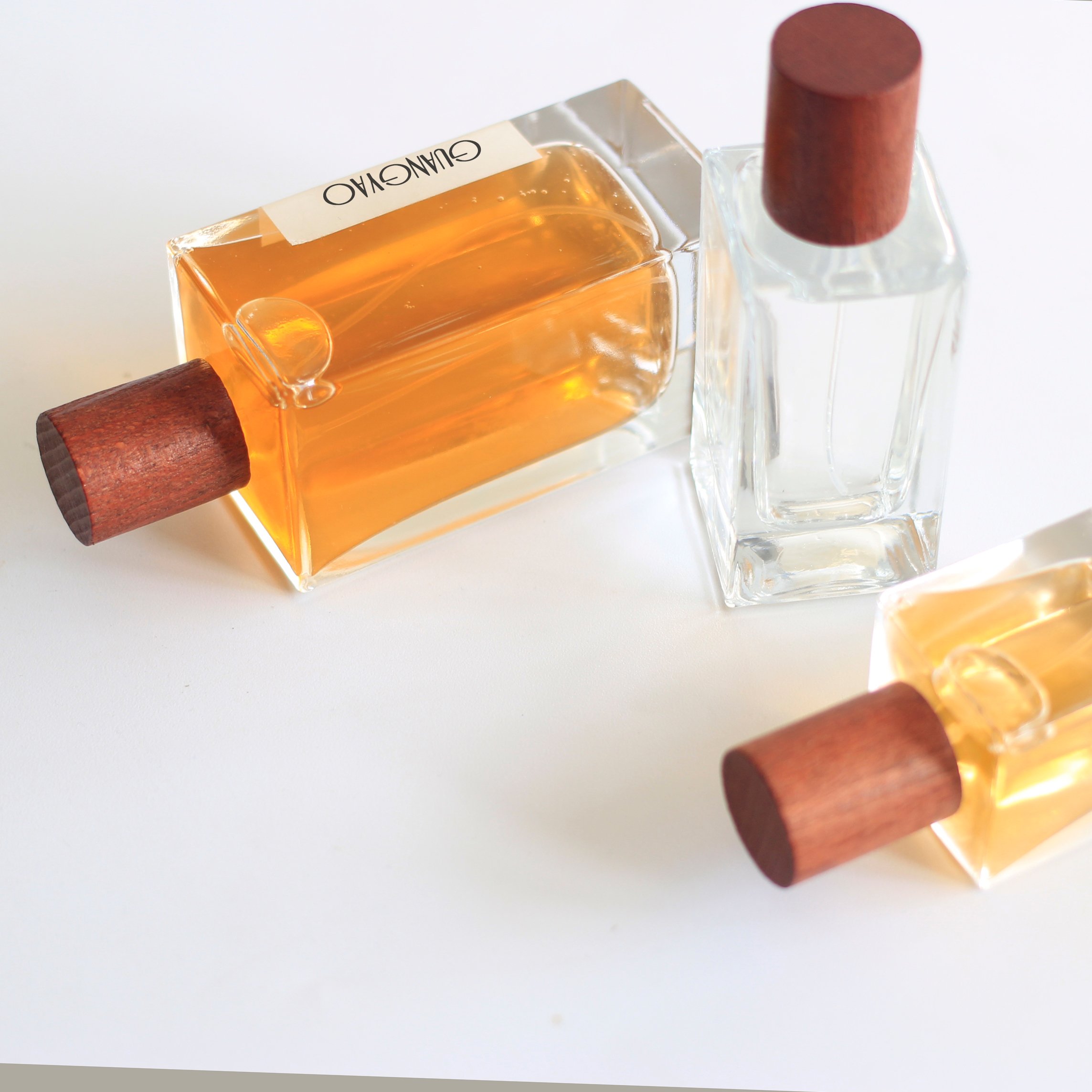 wholesale 30ml 50ml 100ml empty fancy clear parfum bottle luxury refill spray perfume glass perfume bottle