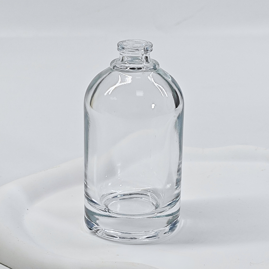 Clear empty cosmetic glass packaging for perfume 50ml glass bottle with spray pump round shape perfume packaging