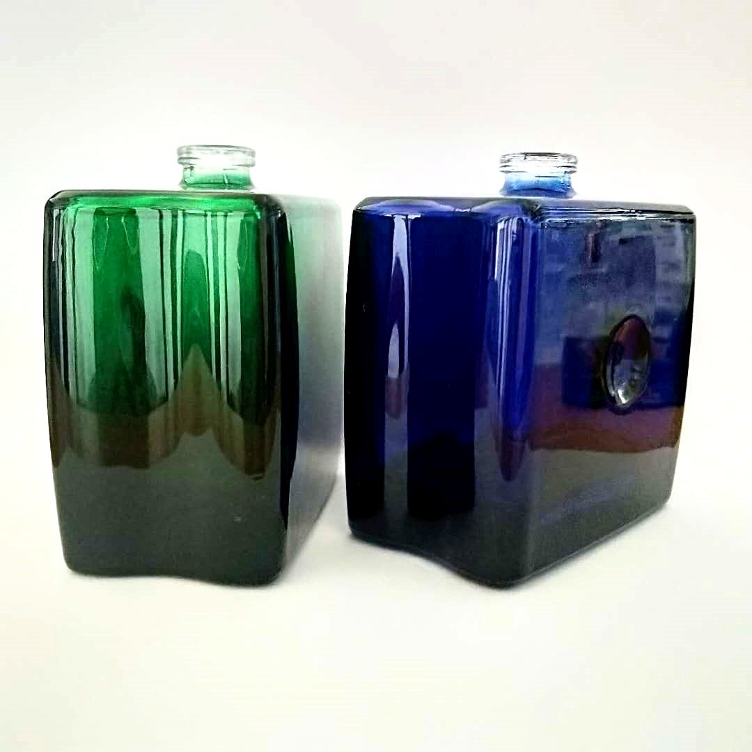 Customize Classical men cologne glass perfume bottle 100ml fragrance parfum bottle for sale