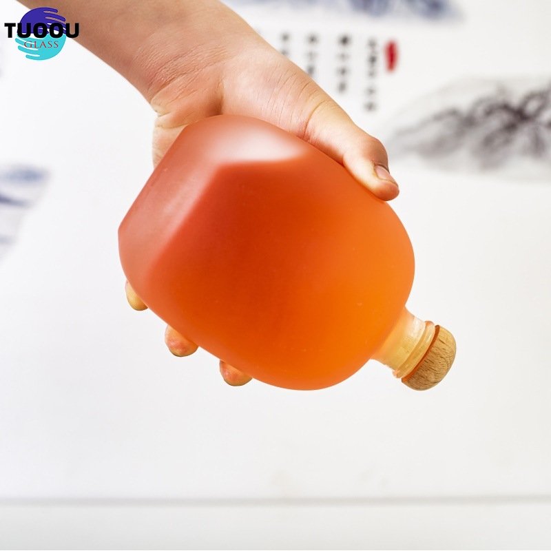 In Stock Wholesale 250Ml 500Ml Empty Storage Bottle Frosted Clear Glass Fruit Wine Liquor Bottles With Cork