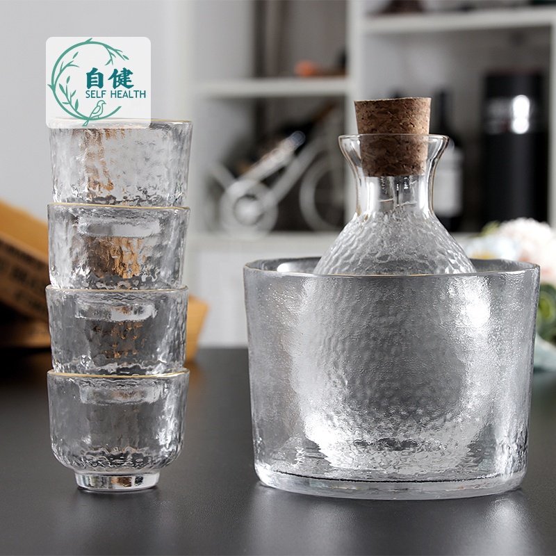 Wholesale Japanese Style Glass Wine Sake Set Four Cup Wine Bottle Warm Wine Jug Dispenser With Gift Box