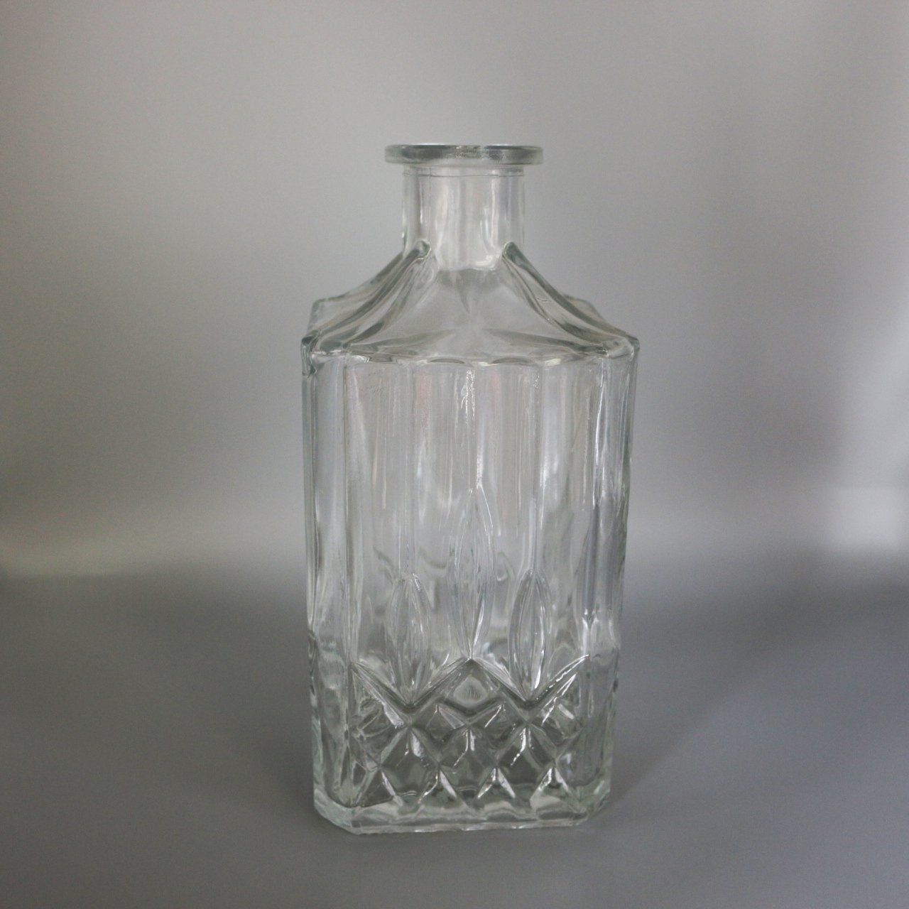 200ml 500ml 750ml 1000Ml Whiskey Custom Bottles Vodka Gin Empty Glass Bottle