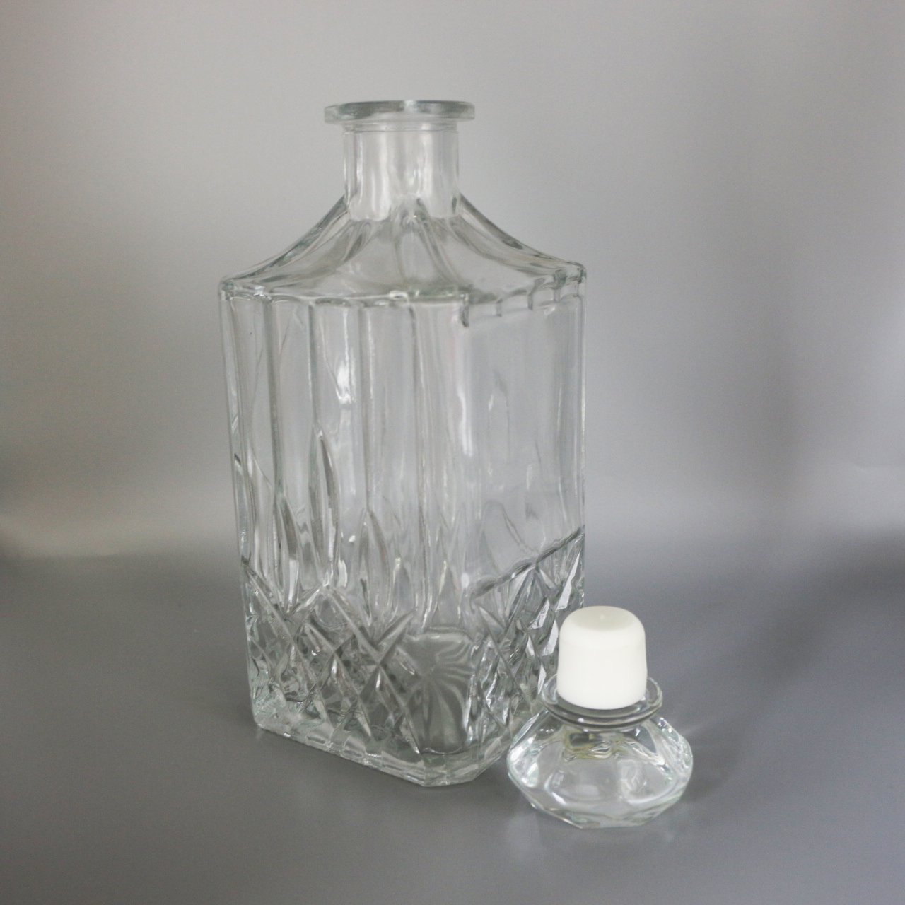 200ml 500ml 750ml 1000Ml Whiskey Custom Bottles Vodka Gin Empty Glass Bottle