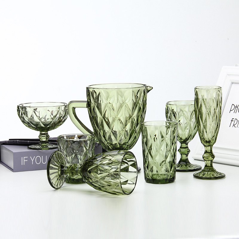 2024 Hot Sale Vintage Cocktail Wine Glass Cups Golden Edge Multi Colored Glassware Wedding Party Green Blue Purple Pink Goblets