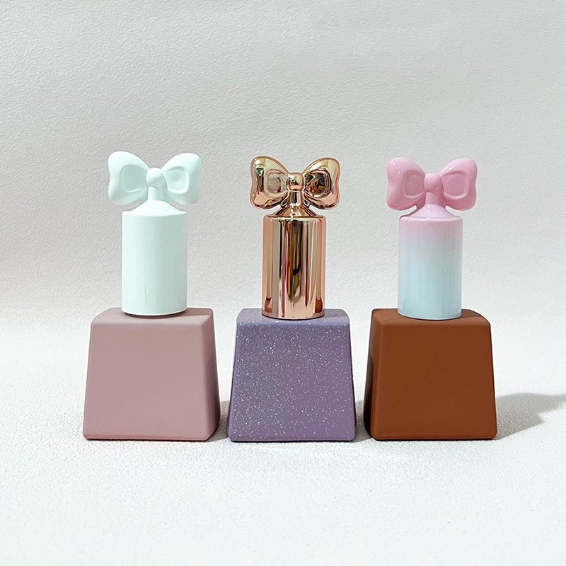 12ml cartoon cute glass nail polish bottle nail polish bottle for children bow nail polish bottle colorful made In china
