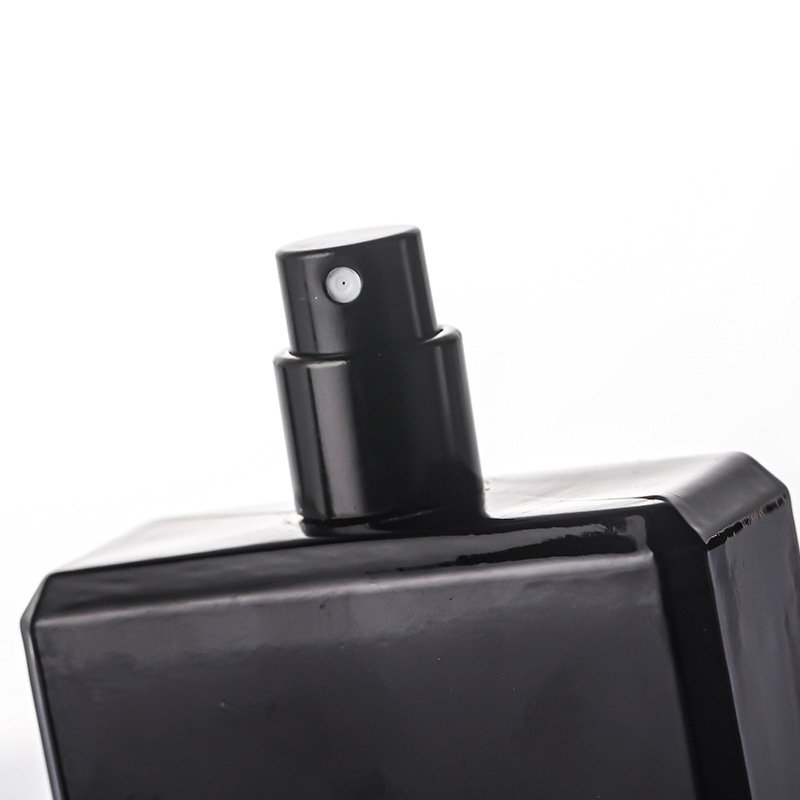 Cosmetic empty glass bottles 50ml 100ml square black matte glass perfume bottles fragrance lotion glass spray bottle with cap