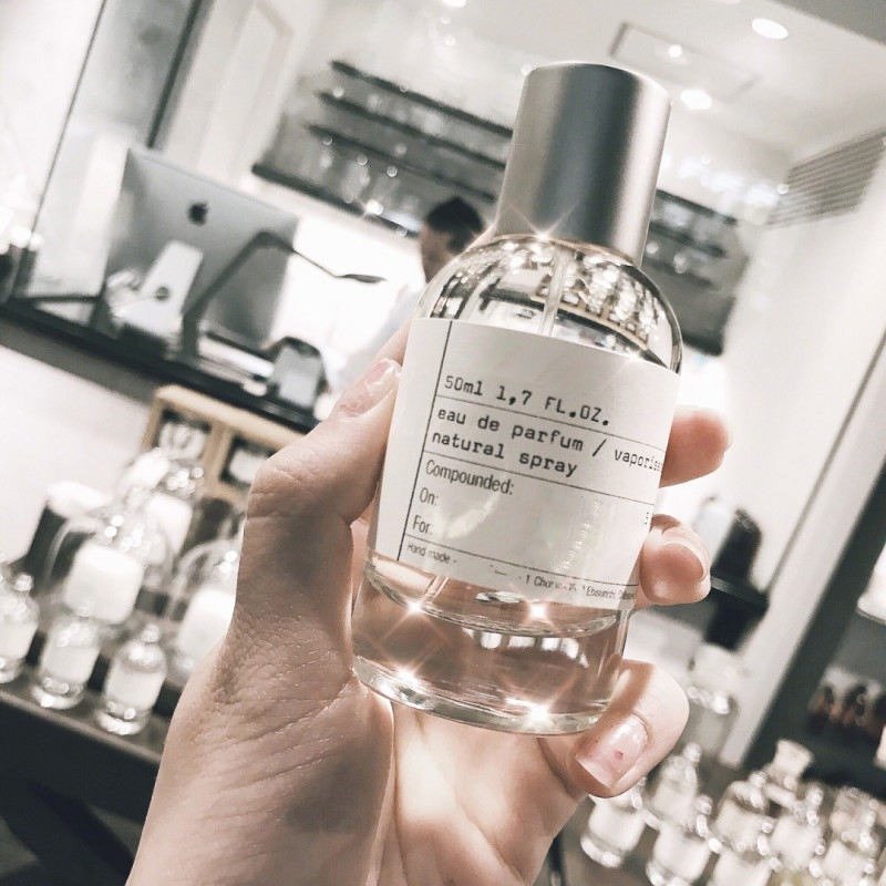 Elegant High Quality Custom Roll On Perfume Bottle 30ml 50ml 100ml Small Empty Pocket Perfume Spray Glass Bottle Packaging