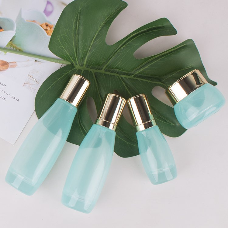 Skincare Packaging Set Toner Lotion Bottle 100ml Cosmetic Glass Bottle Wholesale Bamboo Round Empty Luxury Plastic PUMP Sprayer