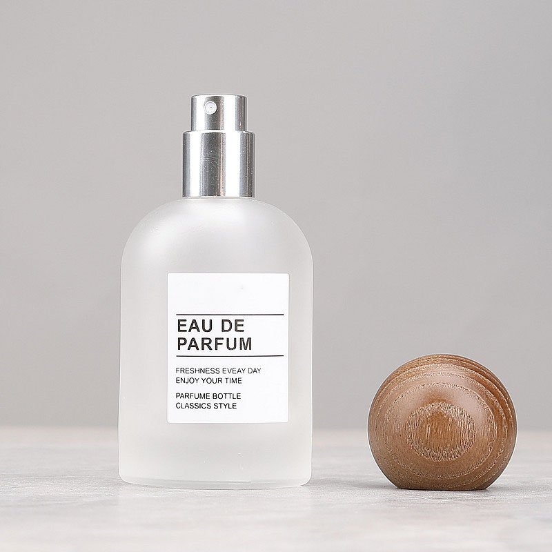 Custom Logo Empty Round Luxury Frosted Glass Perfume Spray Bottle With Round Wooden Cap