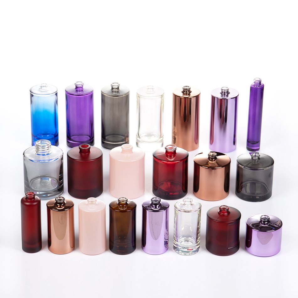 Low Moq Luxury Wholesale Round Perfume Bottle Crimp Spray Pump 50ml Empty Glass Perfume Glass Bottle With Custom Magnetic Cap