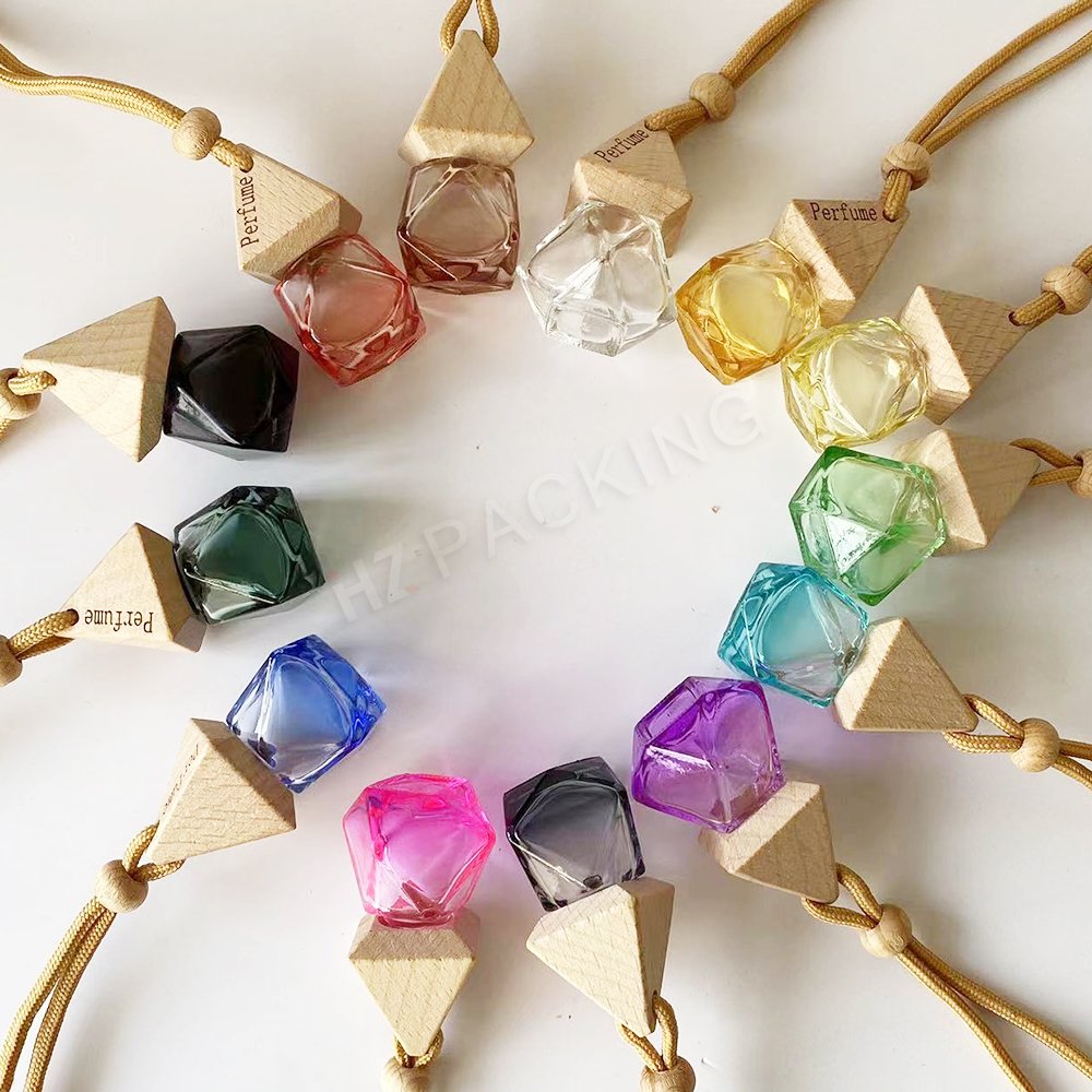 8ml Hanging Car Perfume Bottles Fragrance Diffuser Bottle Car Air Freshener Glass Essential Oil Bottle Wholesaler