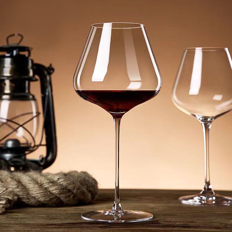 Shunstone Soda-Lime Glass High Quality Modern Wine Glasses Goblet Burgundy Red Wine Glass For Restaurant Hotel Party