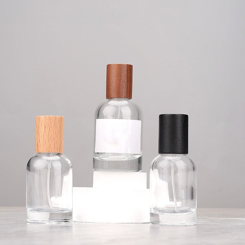 High quality MUB Mini 30ml Decant Perfume Bottle Parfum Glass Bottles Cylinder crimp Spray Bottle with wood cap
