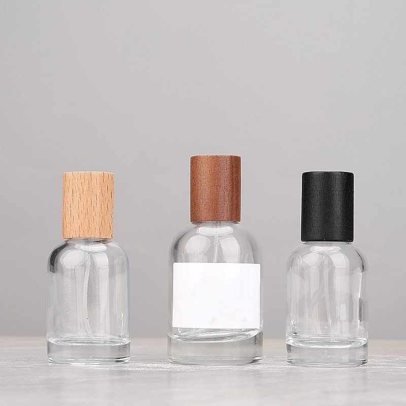 High quality MUB Mini 30ml Decant Perfume Bottle Parfum Glass Bottles Cylinder crimp Spray Bottle with wood cap