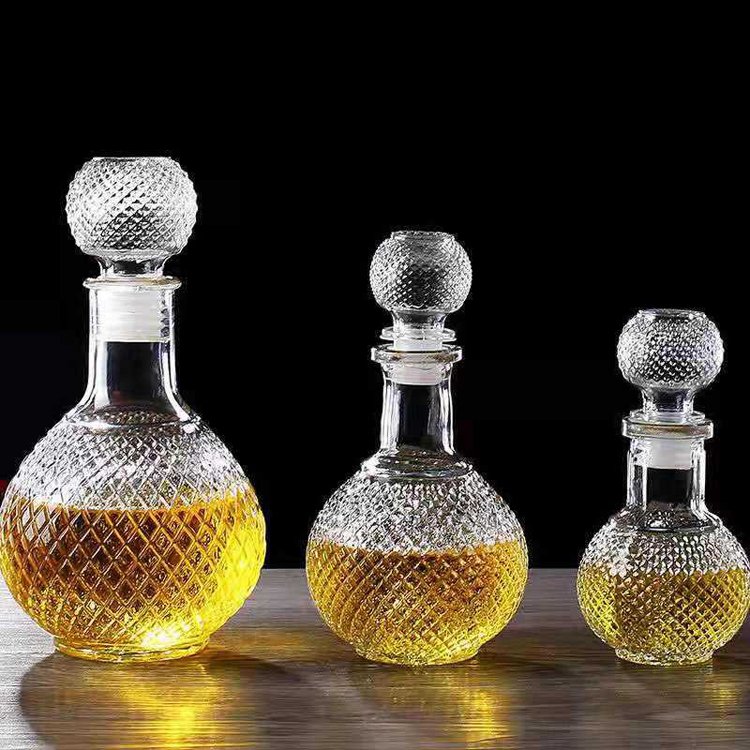 Wholesale Earth Shapred 250ml 500ml 1000ml Recycled Empty Luxury Fancy Clear Whiskey Decanter Tequila Glass Bottles
