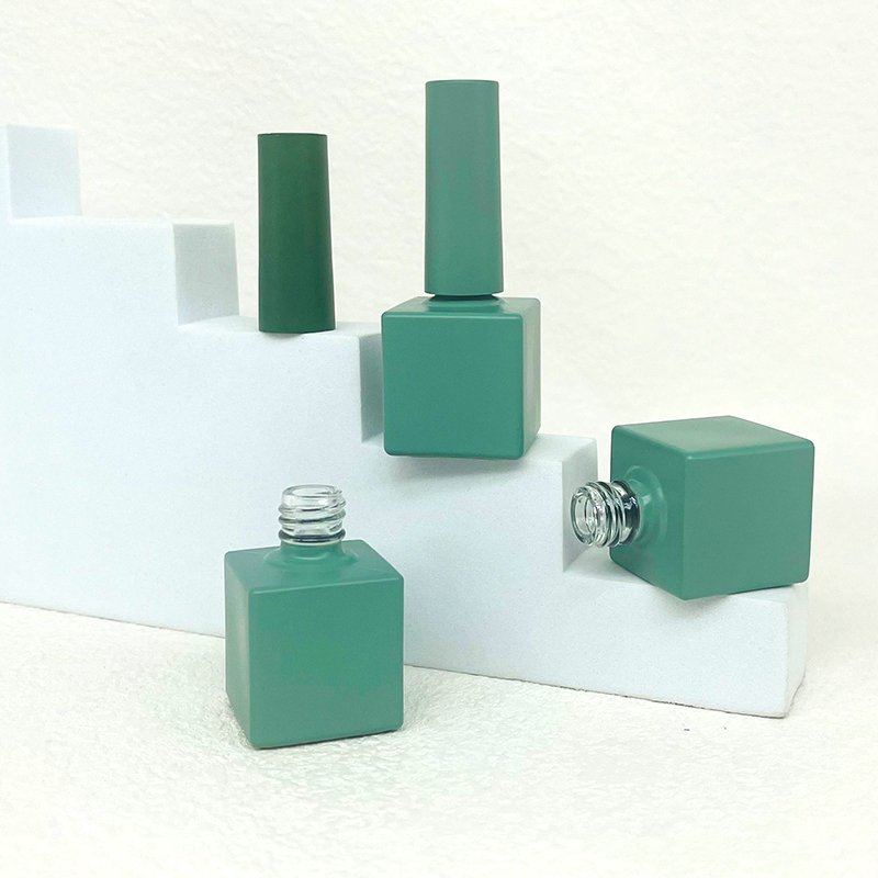 11Ml Factory OEM Square logo custom gel nail polish bottle cap 11ml clear frost Cosmetic Packaging nail polish bottle supplier