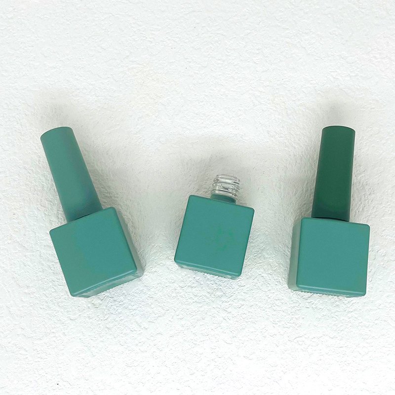 11Ml Factory OEM Square logo custom gel nail polish bottle cap 11ml clear frost Cosmetic Packaging nail polish bottle supplier