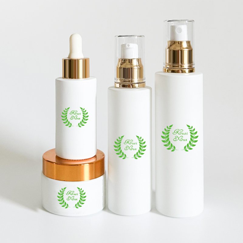 50 ml customize gold cap white pump cosmetics face oil glass bottle skincare luxury lotion container
