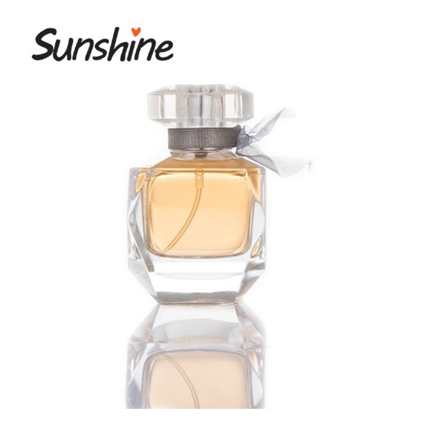 China wholesale packaging cosmetic 30ml glass perfume bottles