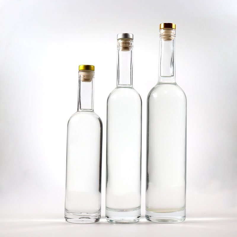 China Factory Customized 500ml 700ml 750ml 1L vodka Glass Bottle wholesale