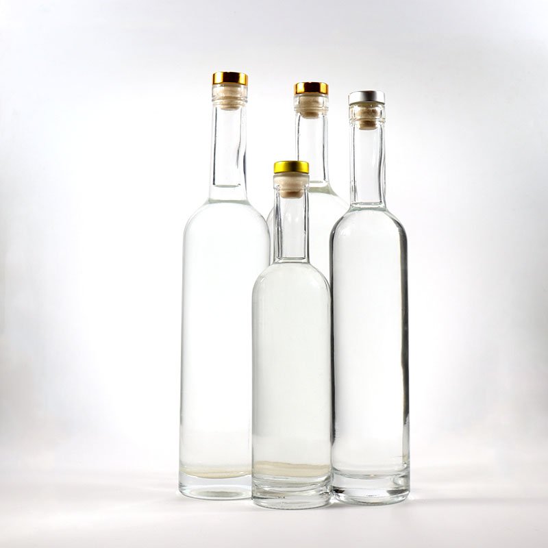 China Factory Customized 500ml 700ml 750ml 1L vodka Glass Bottle wholesale