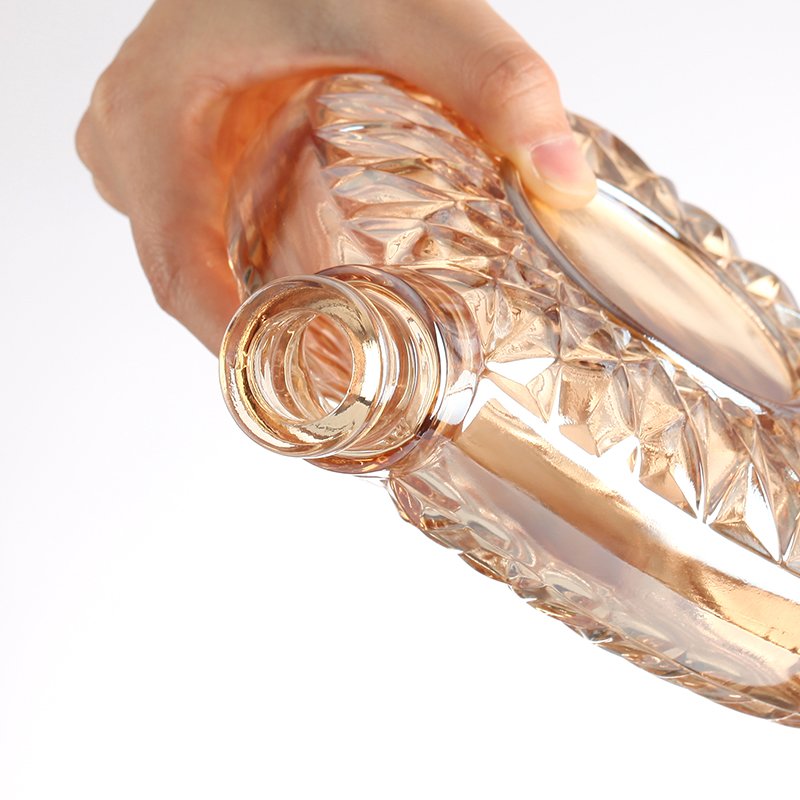 Modern 50ml flat clear empty liquor wine brandy vodka whiskey gin glass jar 5cl liquor glass bottles 500ml