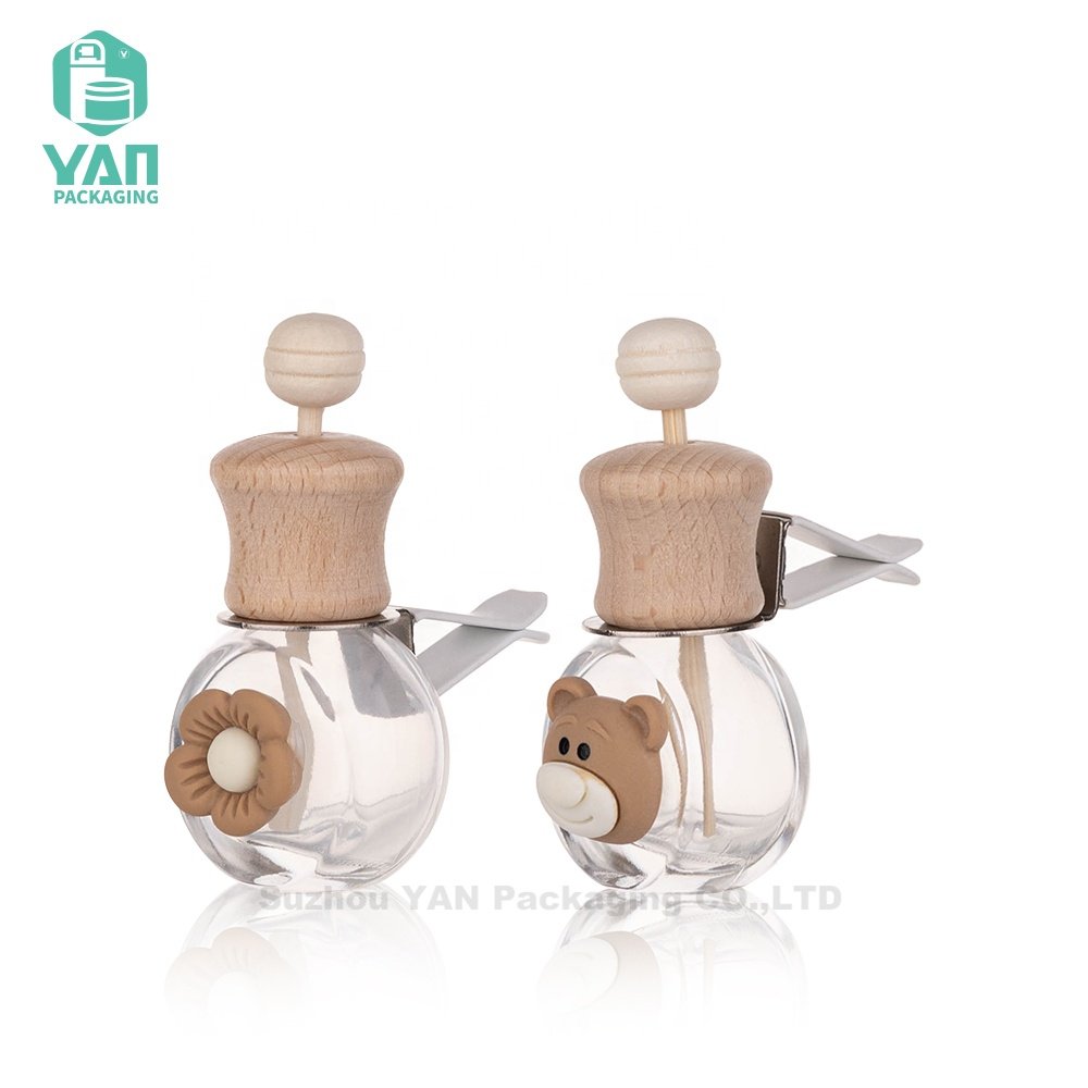 YAN Packaging Luxury 10ml Scent Diffuser Car Perfume Air Freshener Vent Clip Essential Oil Usage Pattern Glass Bottle Wood Cap
