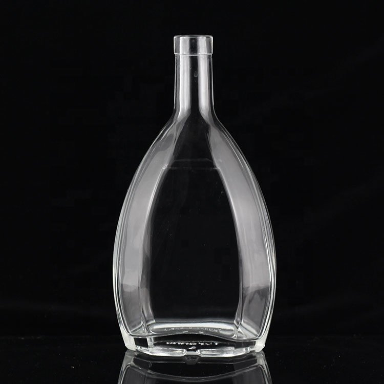 750ml Cut Shape Custom Made Wine Bottle Unique Design Glass Spirits Bottle