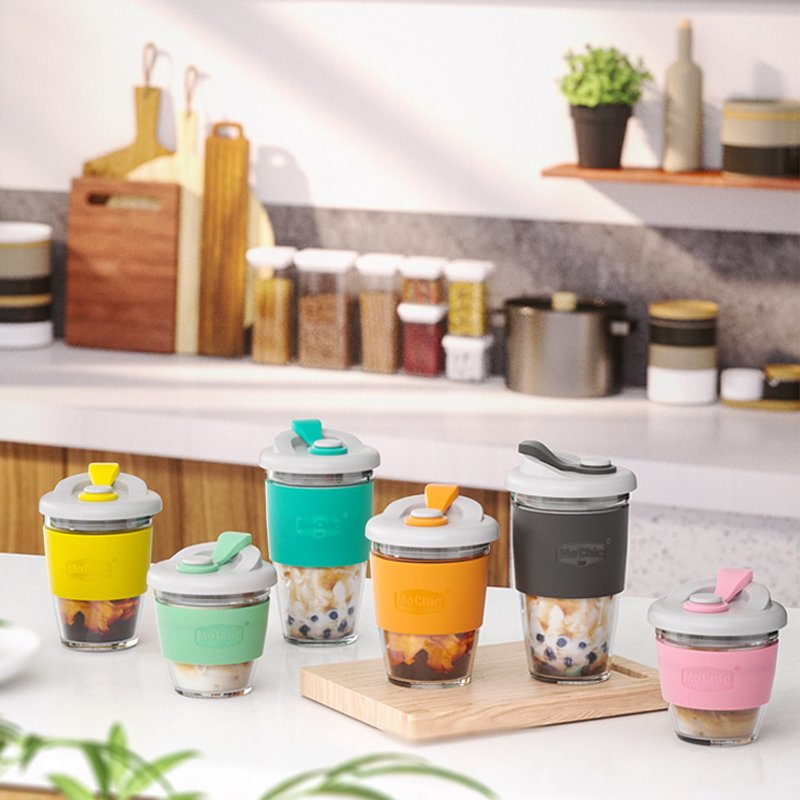 Pink Heat-Resistant Cylinder Borosilicate Trendy Travel Glass Cup Infuser Glass Coffee Bottle For Drinks